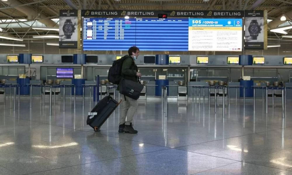 Επιστροφή στην... κανονικότητα: Οι κανόνες για ΚΤΕΛ, τρένα, αεροπλάνα, πλοία - Πως θα ψωνίζουμε